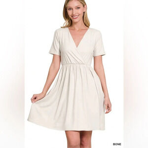 zenana faux wrap dress sand cream fit & flare pockets casual‎ surplice small